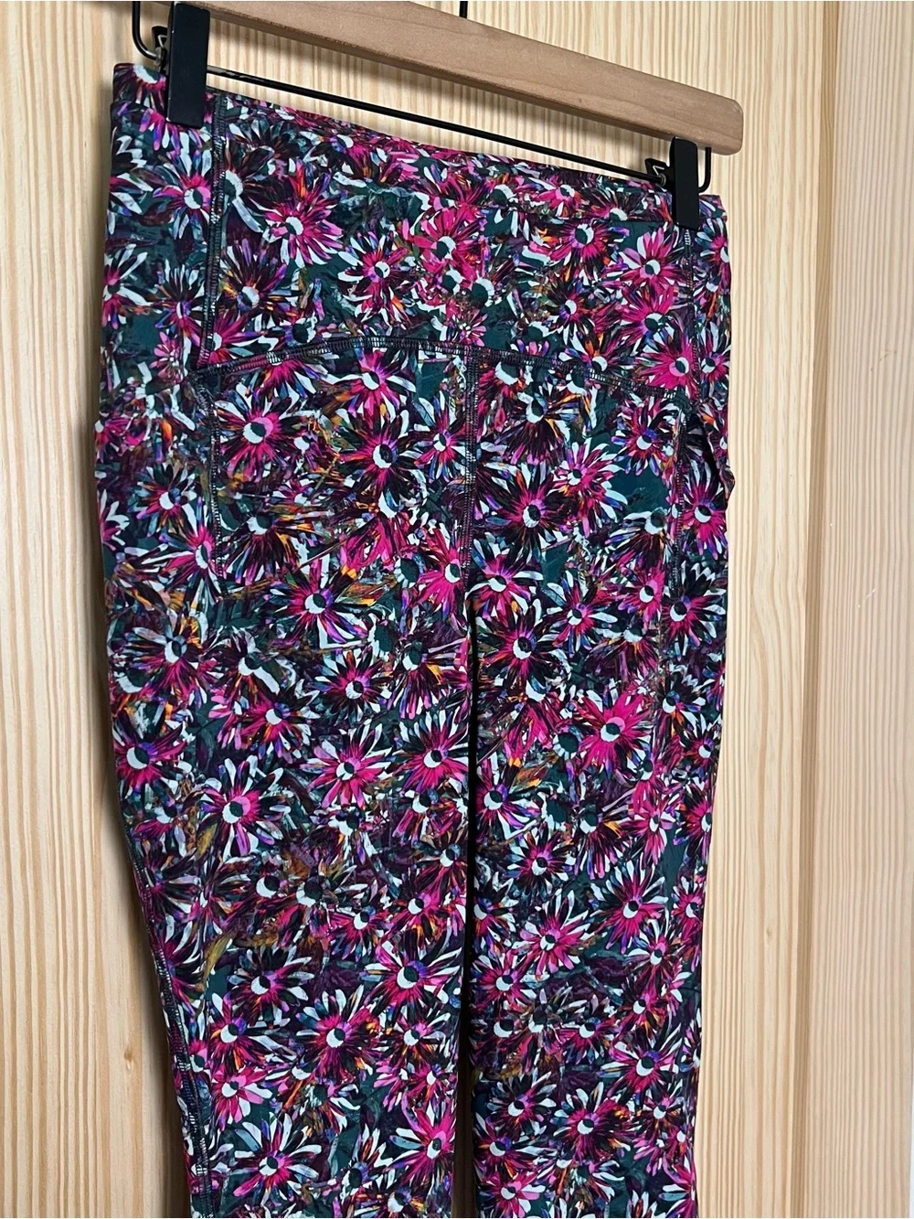 LULULEMON- Swift Speed High-Rise Tight 28